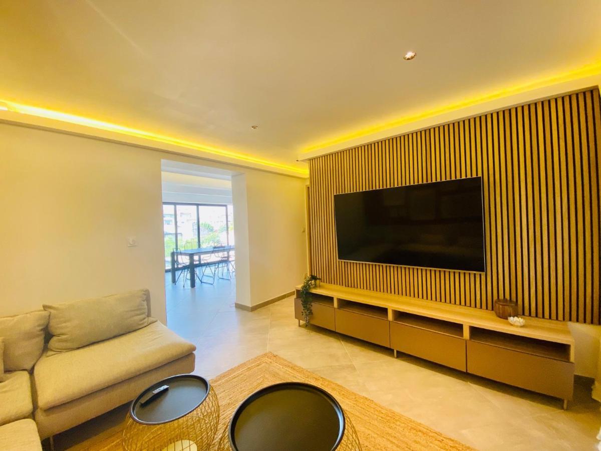 شقة Duplex 120M2 Terrasse Vue Sur نيم المظهر الخارجي الصورة